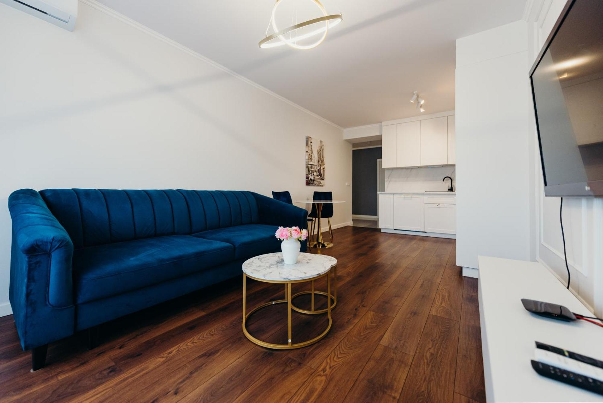 3 Bedrooms Premium Bella Blue For 8 Guests With Ac And Free Out Side Parking Rzeszow Dış mekan fotoğraf