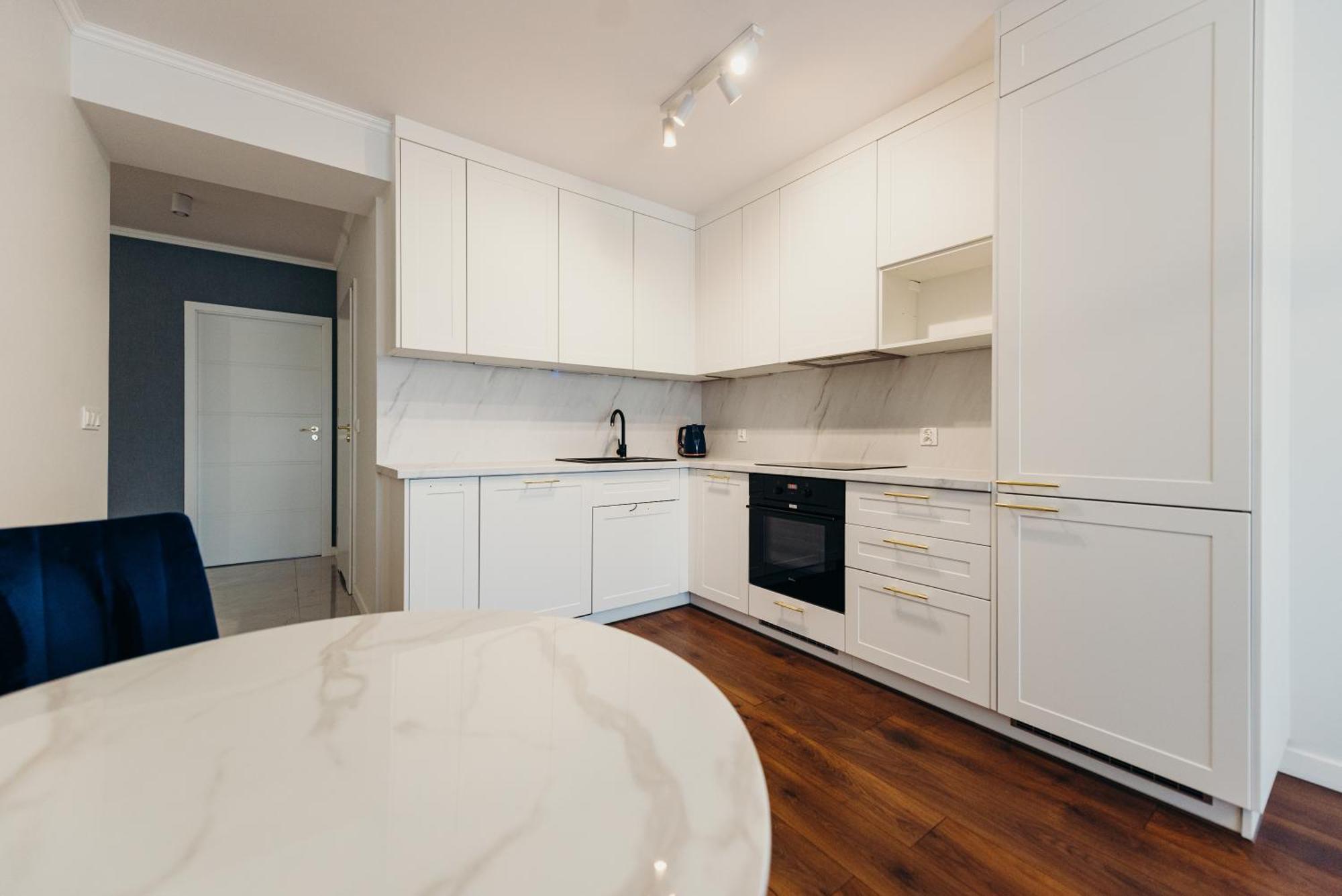 3 Bedrooms Premium Bella Blue For 8 Guests With Ac And Free Out Side Parking Rzeszow Dış mekan fotoğraf